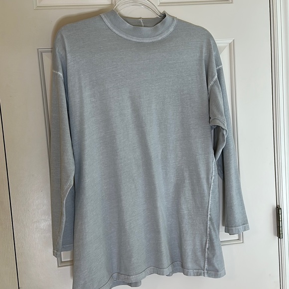 WE THE FREE LONG SLEEVE TEE - Size XS - Picture 2 of 6